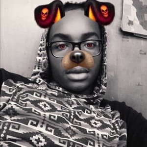 Meet your Posher, Gregory